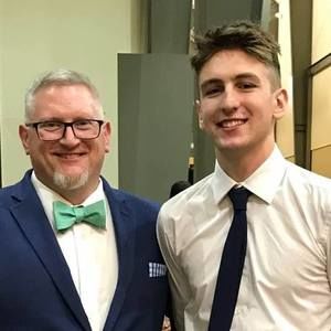 Meet your Posher, Louis